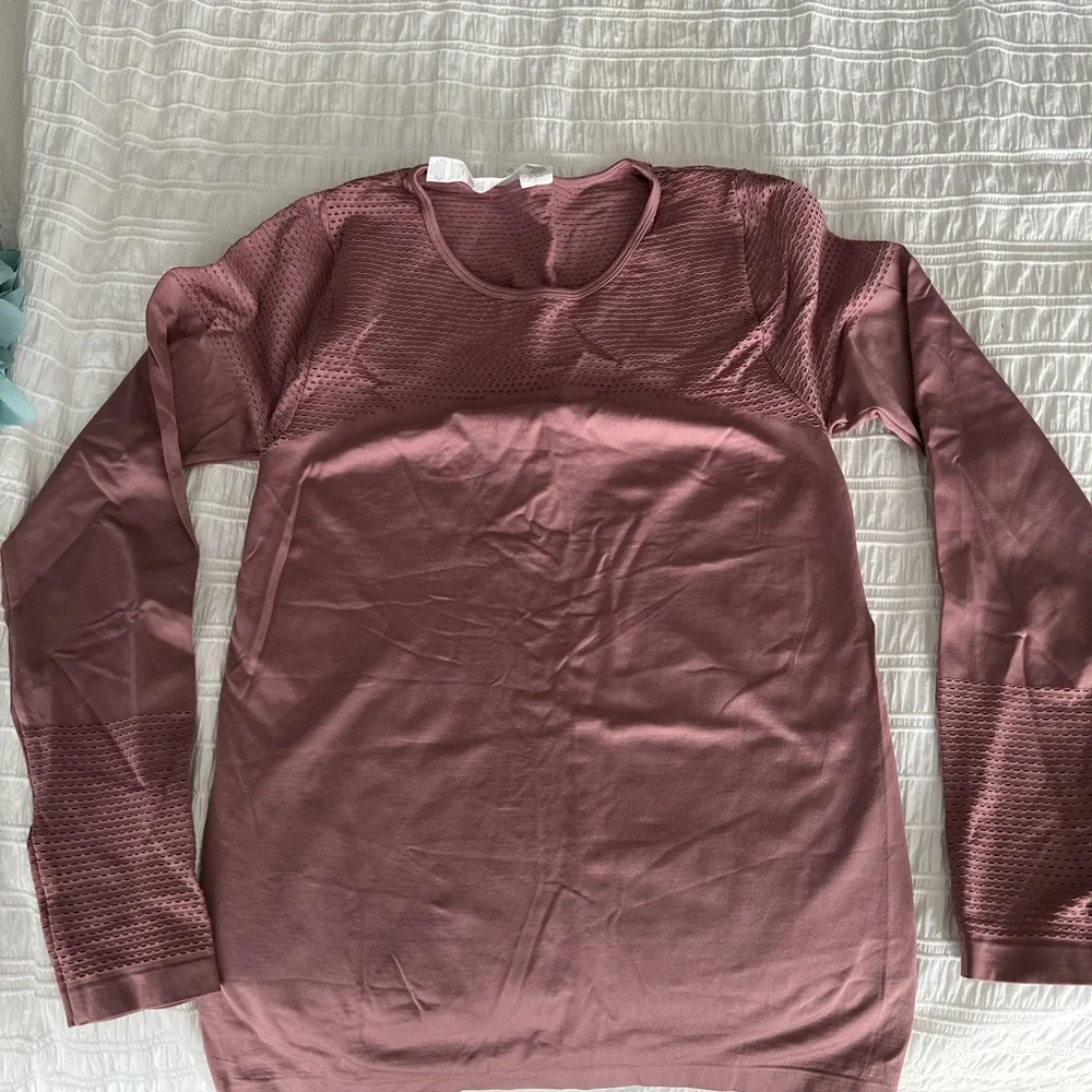 Fabletics - Picture 2 of 2